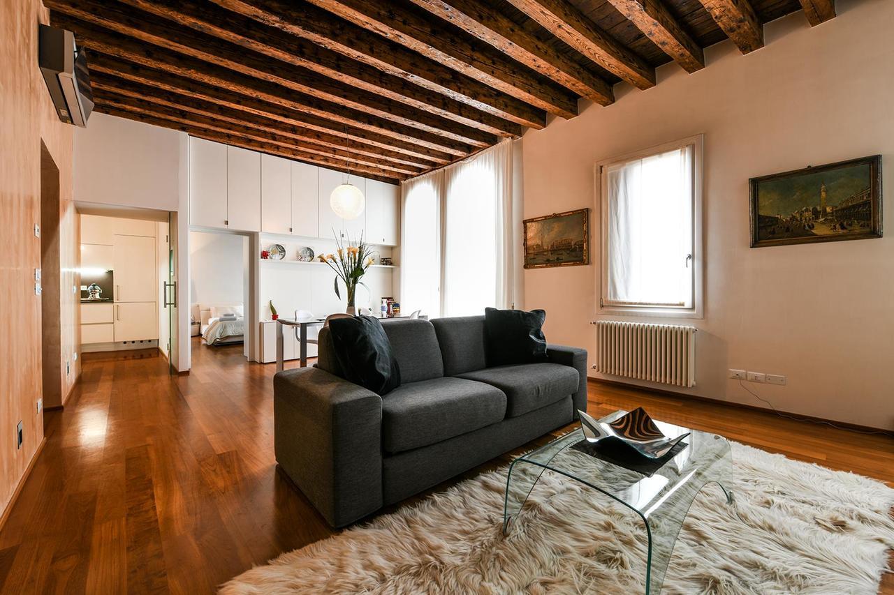 Frari Luxury Apartman Velence Kültér fotó
